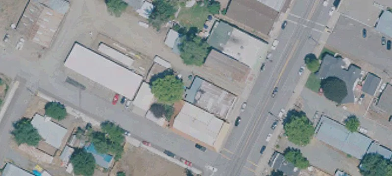 Former Laundromat Retail/Office Building