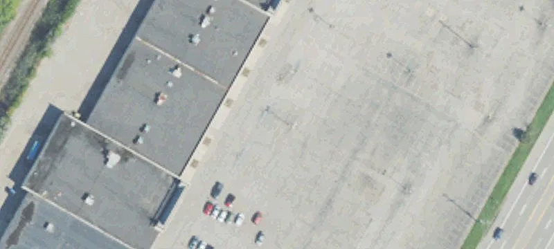 Shopping Center Leasing Opportunity