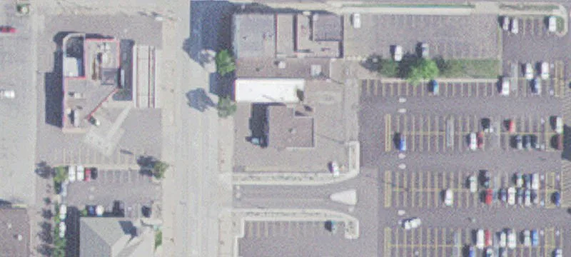 Multi-Tenant Retail Salon Suite