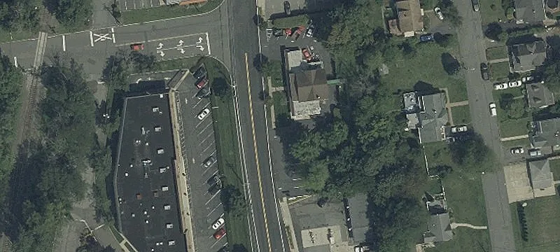 Mixed-Use Building with Eye Care