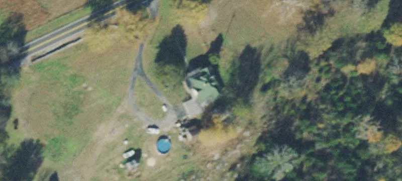 Unrestricted Agricultural Land with Home