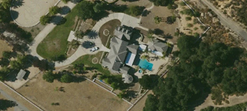 Equestrian Estate with 12-Stall Barn
