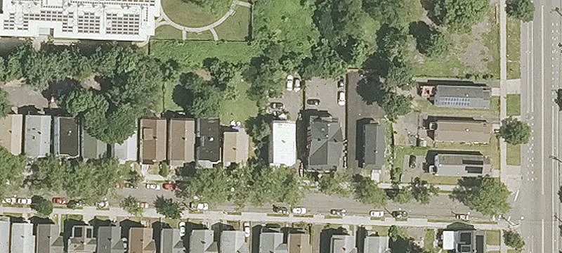 3-Bedroom Second-Floor Apartment