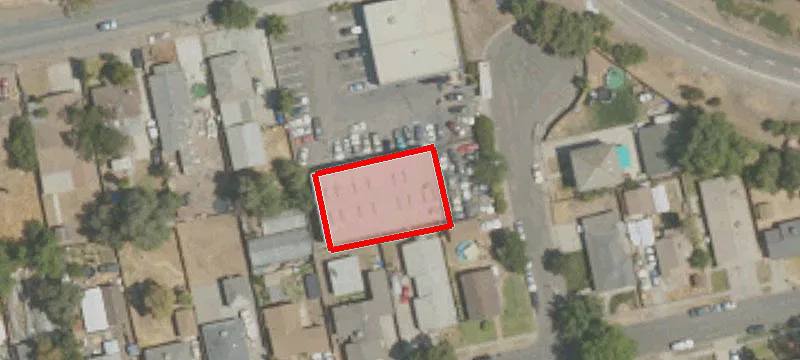 Automotive Service Facility with Yard