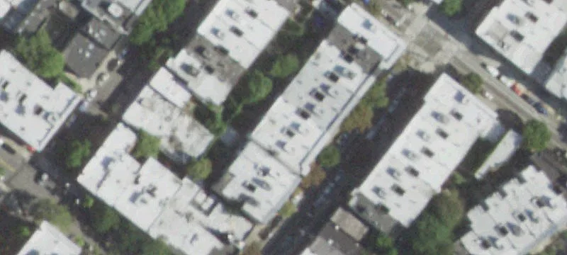 6-Unit Apartment Building