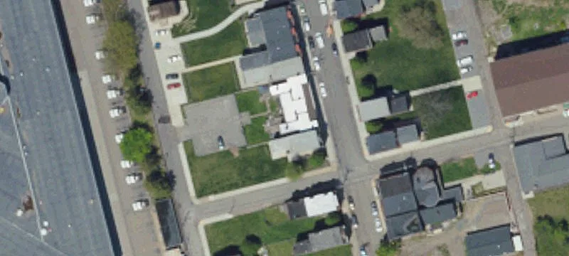 Updated 3-Unit Rowhouse with Parking