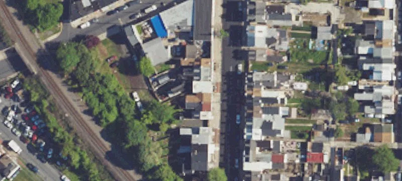 Vacant 4-Unit Multi-Family Building