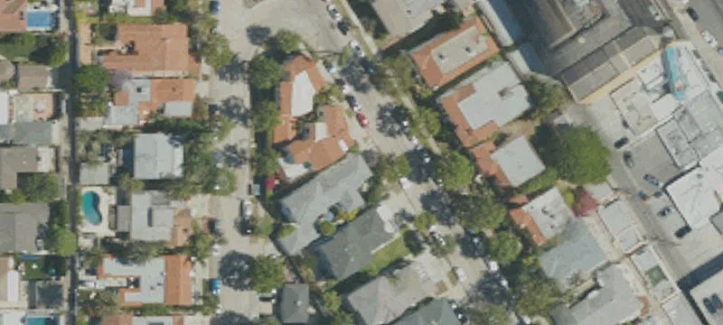 Three-Unit Residential Income Compound
