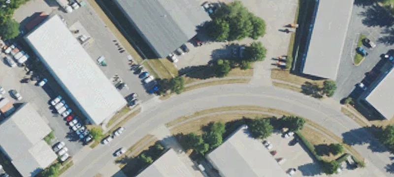 Leased Auto Shop Building