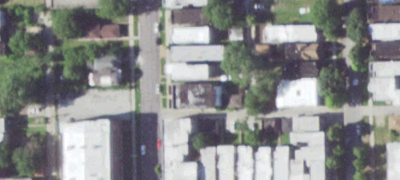 Vacant 4-Flat Apartment Building