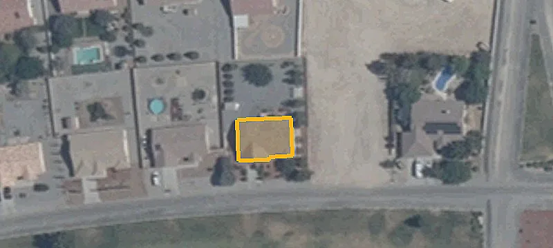 Residential Lot with Nearby Utilities