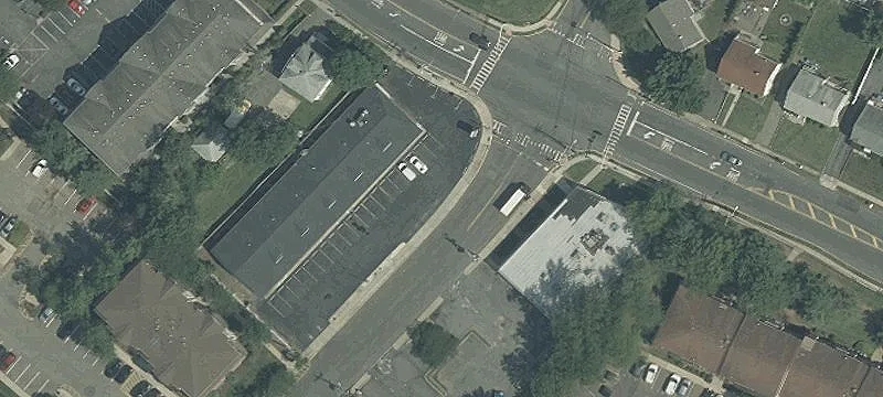 Divisible Retail Space with Parking