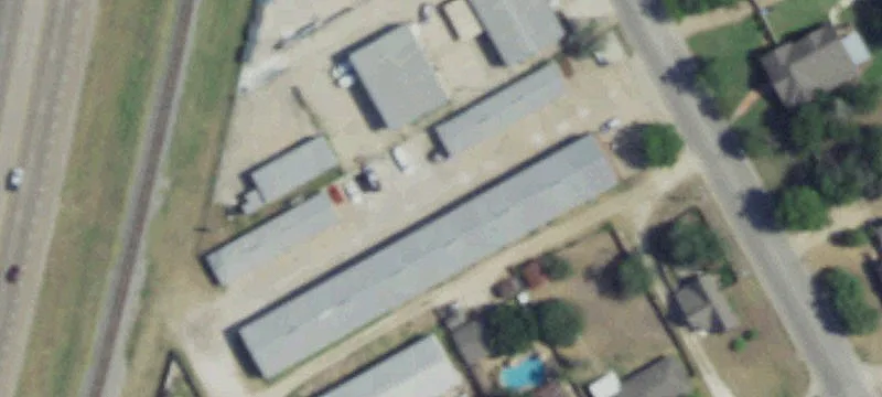 Warehouse with Overhead Door