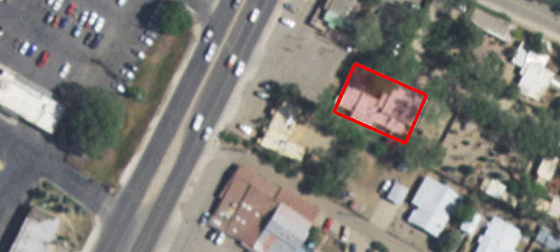 Duplex with Anchor Tenant