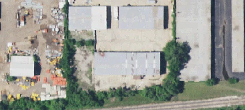Warehouse with Three Drive-In Bays