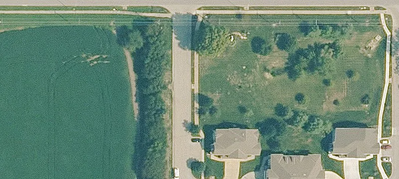 Walk-Out Buildable Lot