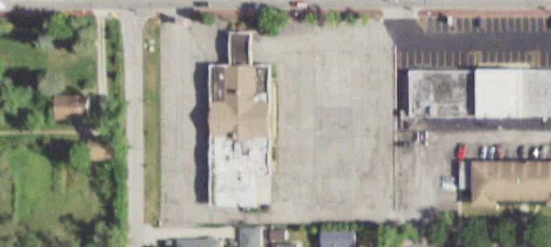 High-Visibility Commercial Space