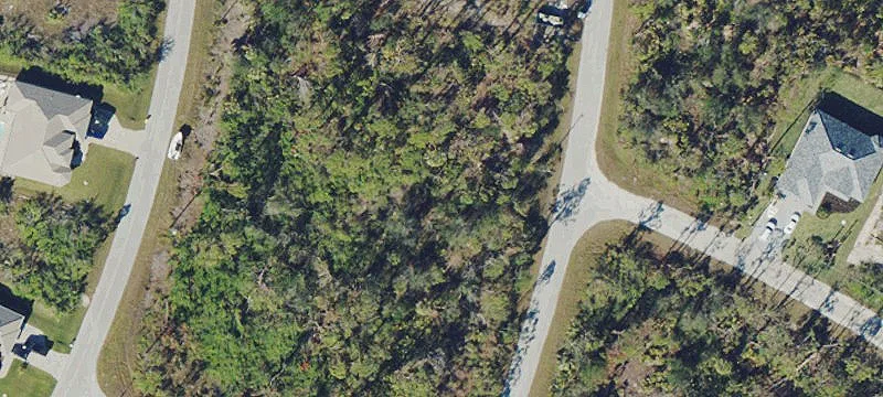 Deed-Restricted Waterfront Land Lot