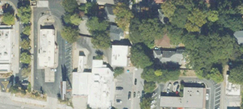 Fully Renovated 4-Unit Apartment Building