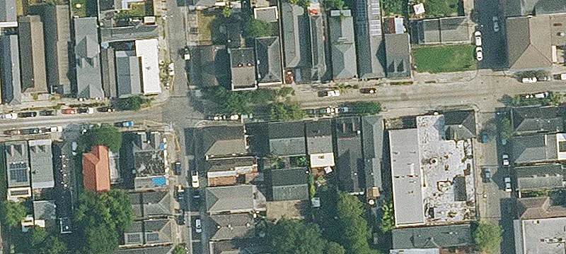 8-Unit Multifamily Building