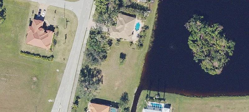 Lakefront Building Lot