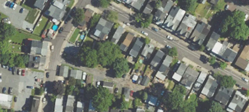 2-Unit Duplex with Yard Parking