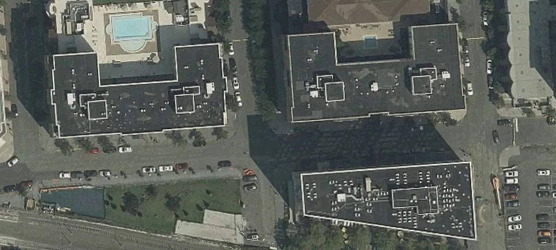 Studio Condominium