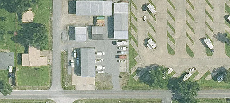 Office Warehouse with Secure Yard