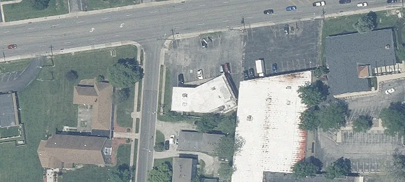 Freestanding Retail Building with Parking
