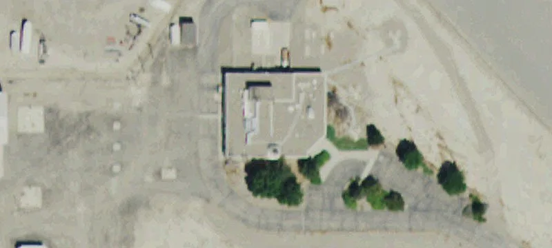 Flex Office with Warehouse Potential
