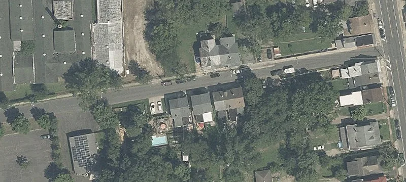 Vacant Income Duplex Opportunity