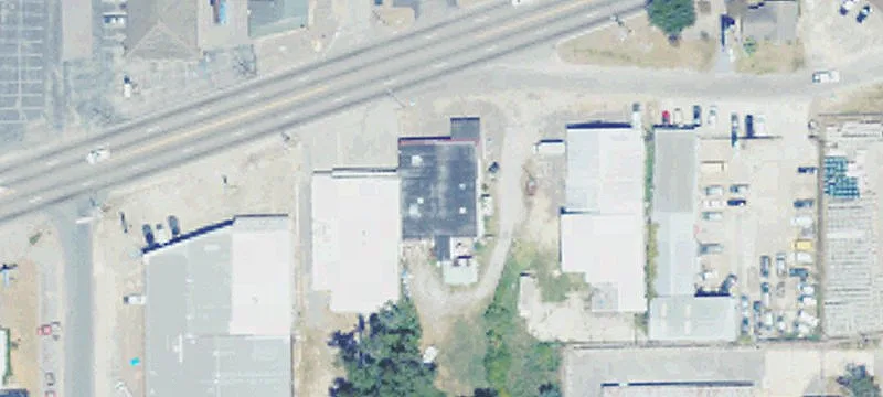 Storefront with Large Warehouse