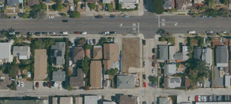 Craftsman 3-Unit with Tiny House