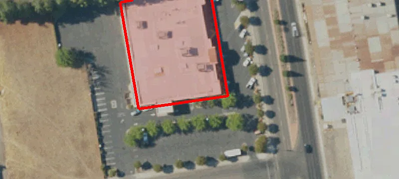 Retail Space in Shopping Center
