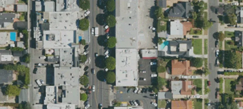 Street-Front Retail Center Fully Leased