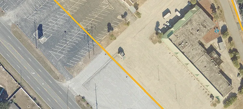 100% Occupied Retail Strip Center