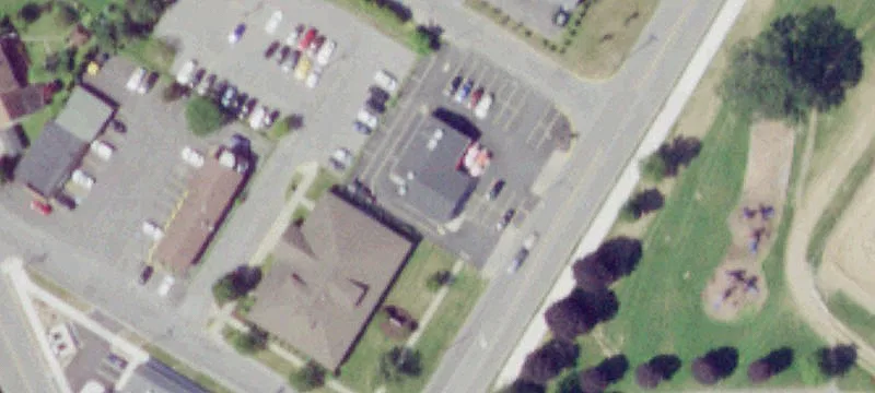 Full-Service Pizzeria Restaurant Building