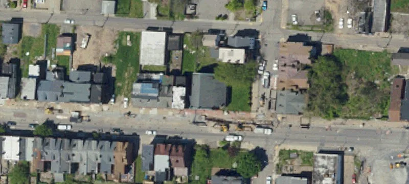 Rebuilt Duplex with In-Unit Laundry
