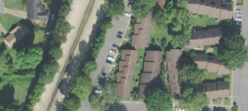 Multi-Tenant Office Suites