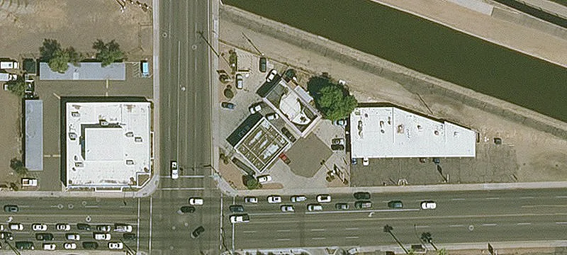 Freestanding Retail/Automotive Building
