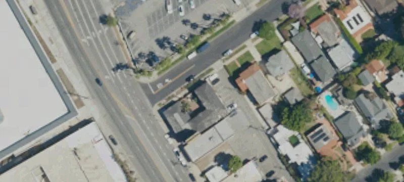 Four-Story Retail Building with Land