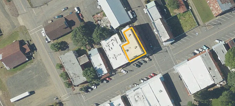 Historic Bar and Restaurant Building