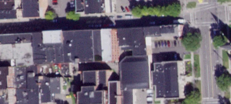 Retail Building with Upstairs Storage