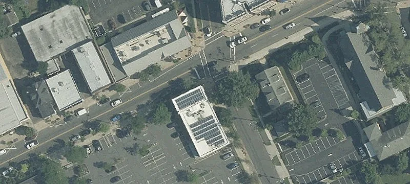 Freestanding Retail Building with Salon