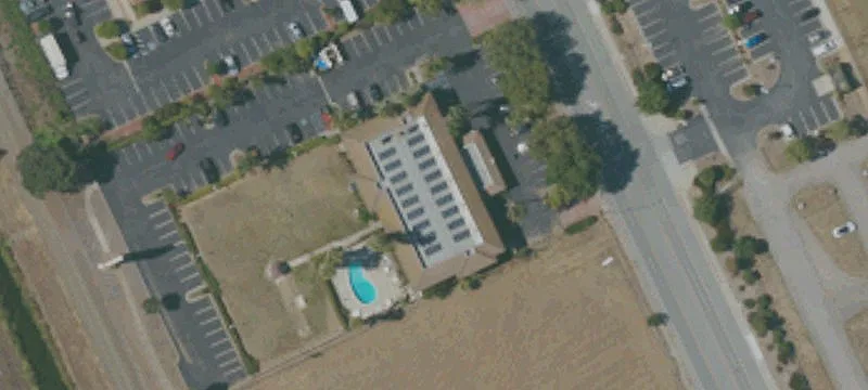 Independent Hotel with Pool