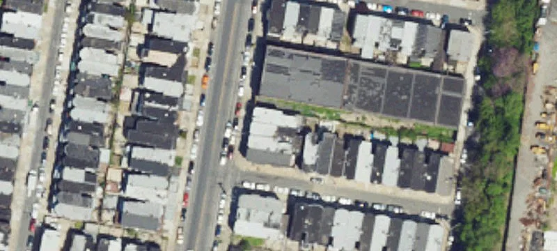 Mixed-Use Bar and Restaurant Building