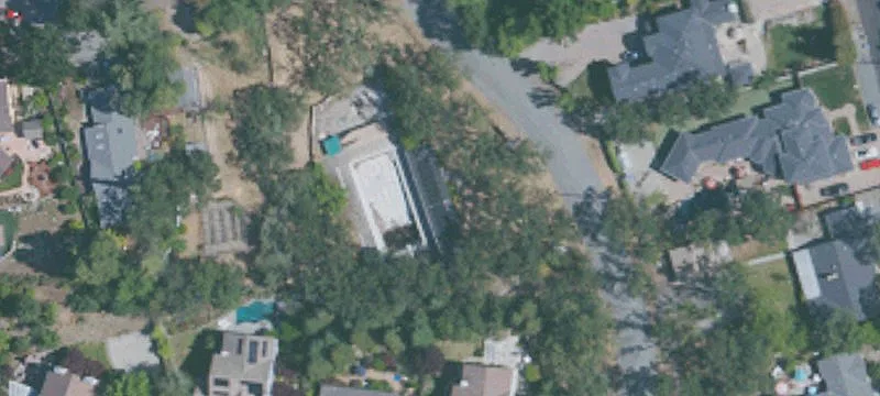 Build-To-Suit Estate Lot