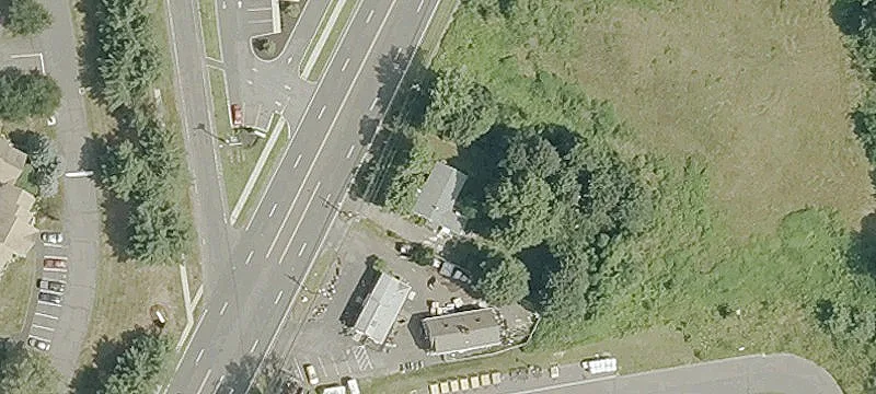 Commercial Land with High Visibility