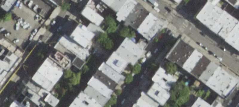 Three-Story 6-Unit Apartment Building