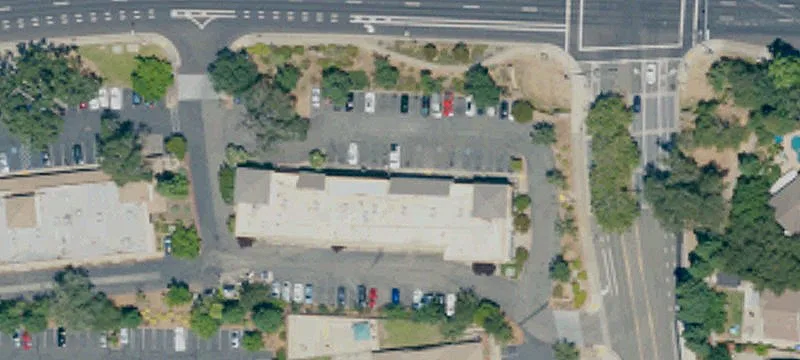 Fee Simple Retail Center